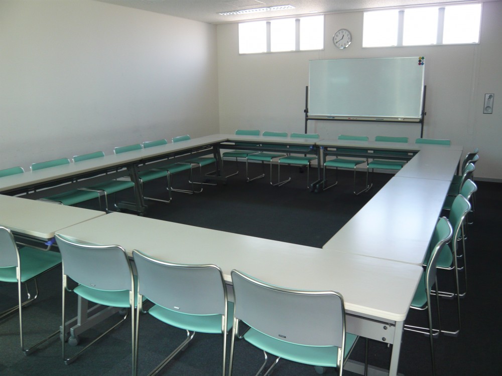 第3活動室　（30名）40.1㎡　会議・各種教室などに使用できます。