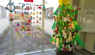 【終了】悠紀彩展クリスマスツリー館内展示作業
